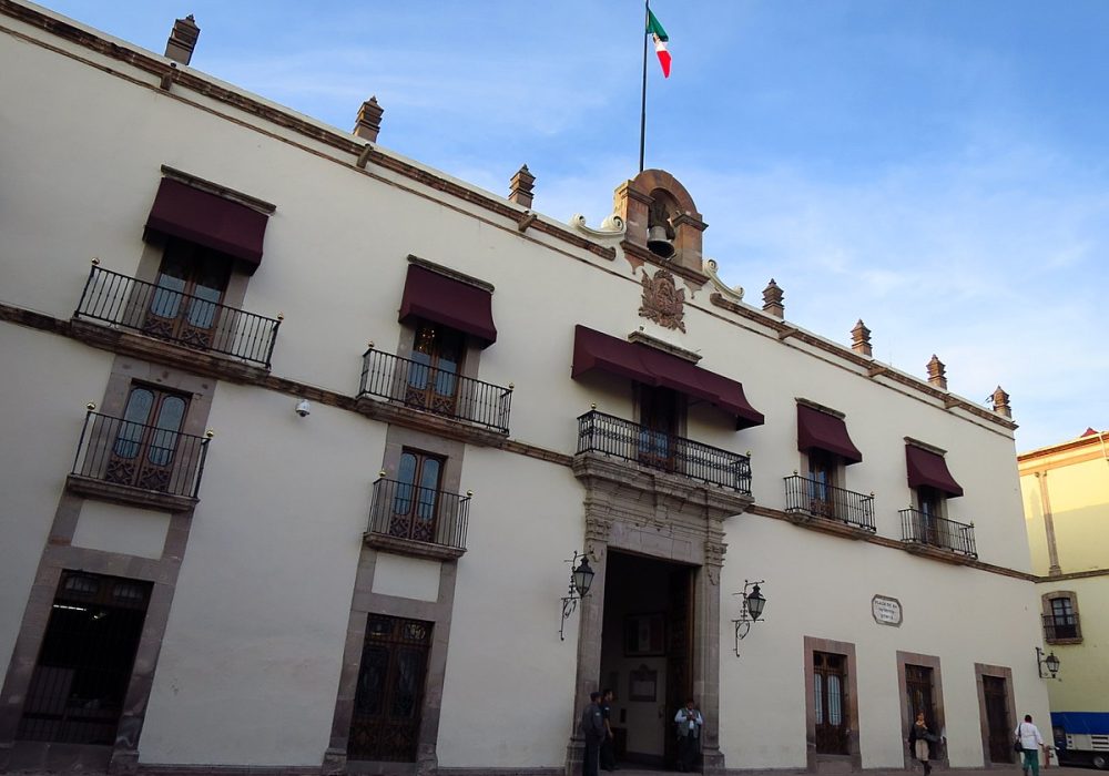 1200px-Santiago_de_Querétaro_Centro