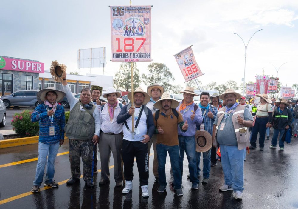 71_273_52069_1236485602_21_07_CEPCQ_Peregrinacion_Hombres_12