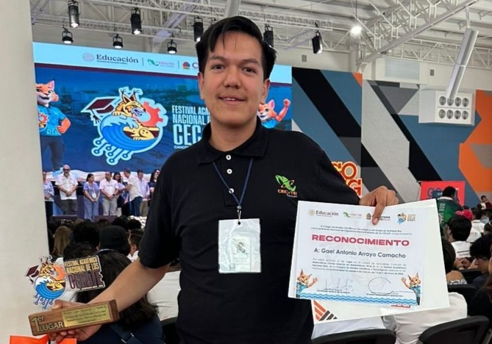 Alumno del CECyTEQ ganó en Temas Selectos de Matemáticas del Festival Académico Nacional