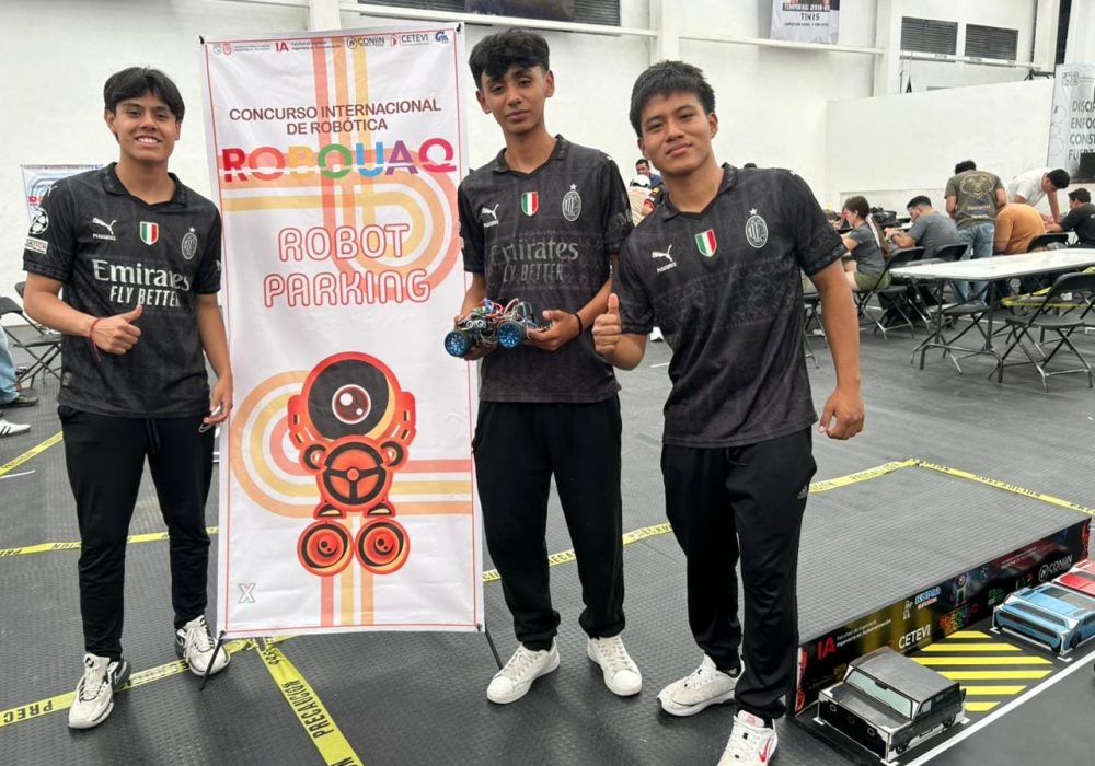 Alumnos de CECyTEQ ganan Concurso Internacional RoboUAQ
