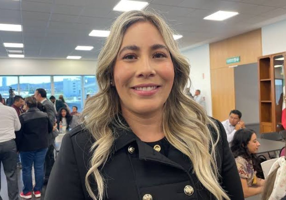 Andrea Tovar _ Congreso