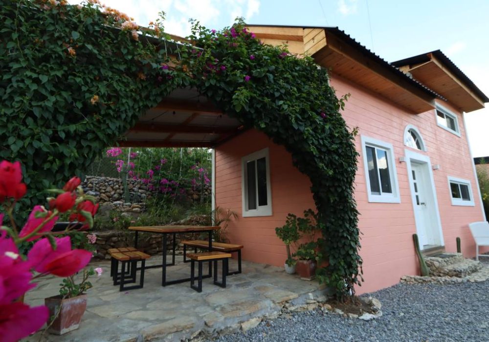 Casita Bugambilia