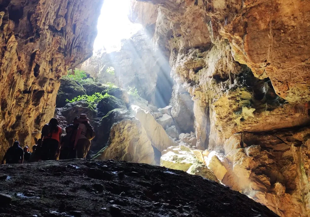 Cueva de los Riscos