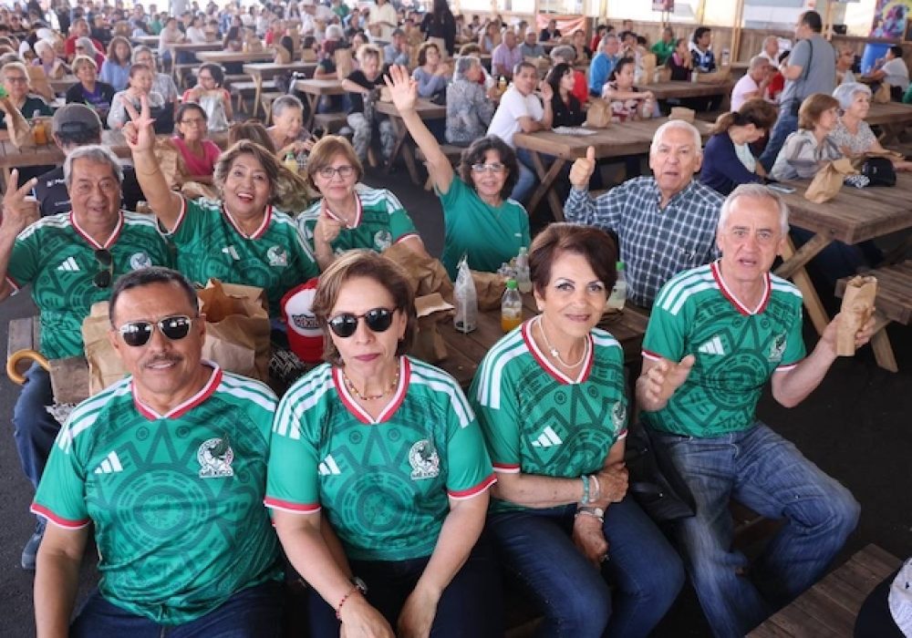 Disfrutan mil 200 adultos mayores, niños y personas con discapacidad del Zona Fest Querétaro