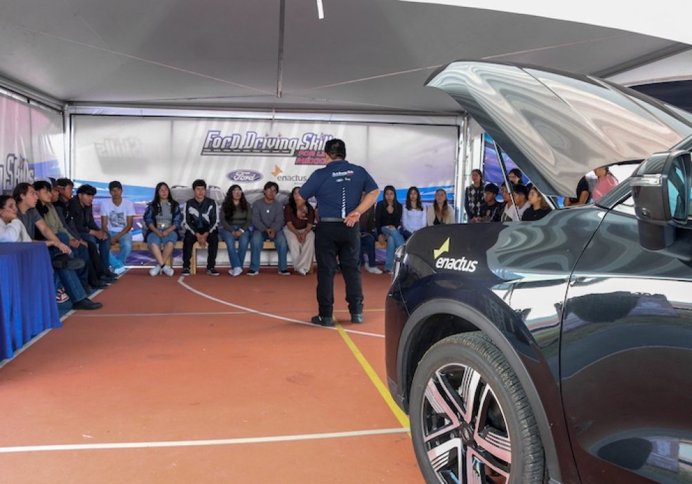 La UT San Juan sede del Ford Driving Skills for Life