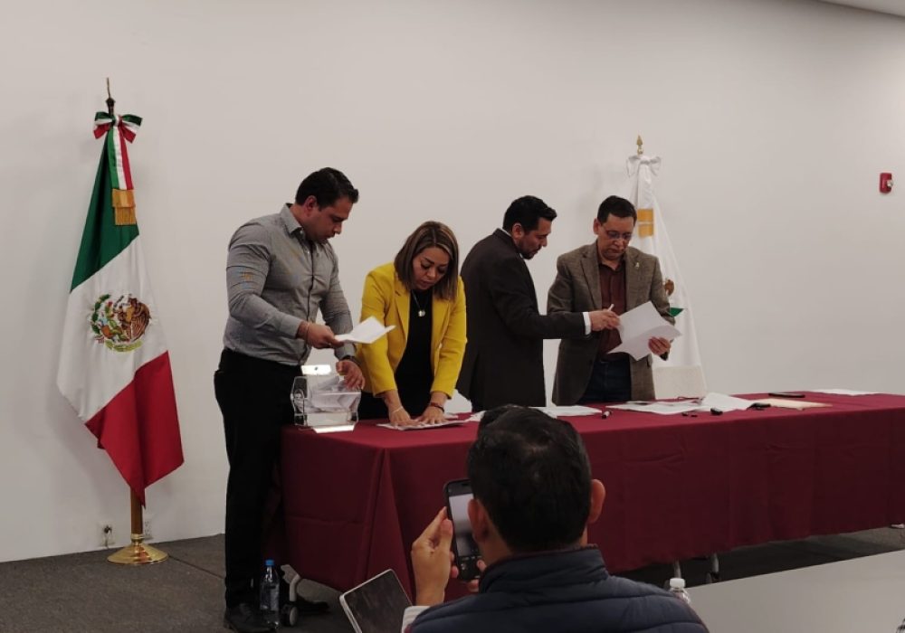 Morena_PAN_Usurpación