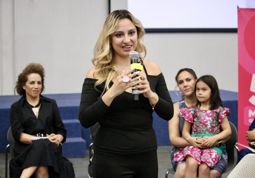 Nuestra directora Griselda Osejo Ugalde.
