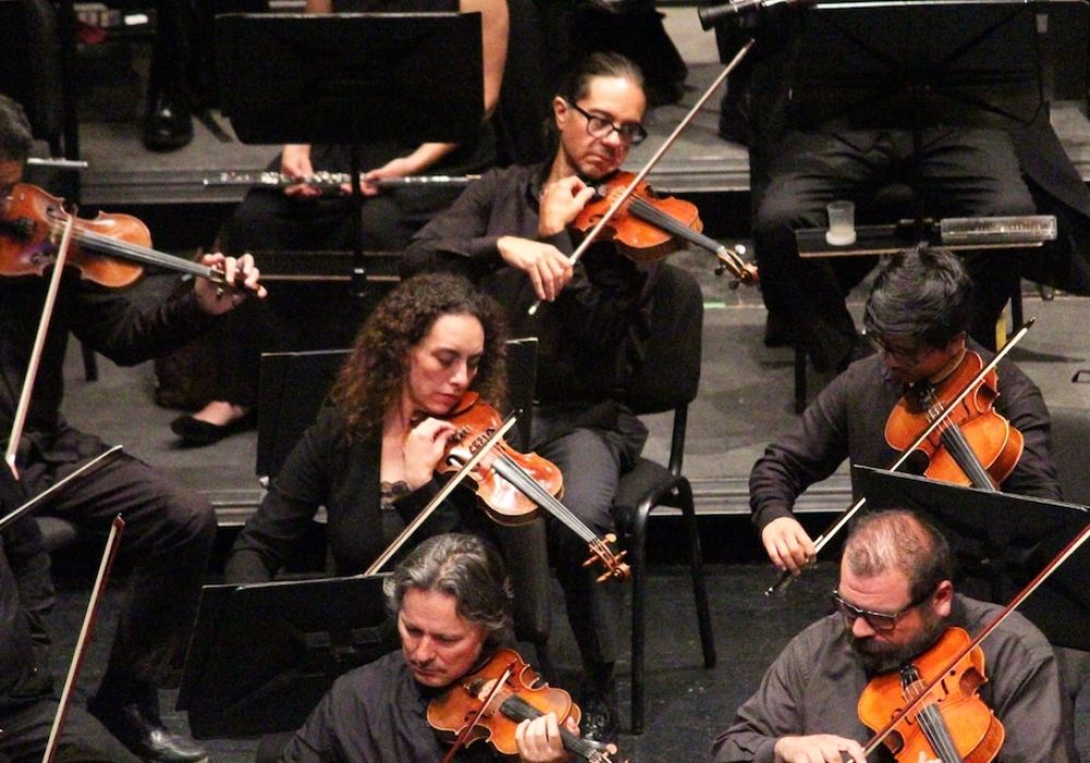 Ofrece la OFEQ piezas de Khachaturian, Mabarak y Carlos Chávez en su próximo concierto