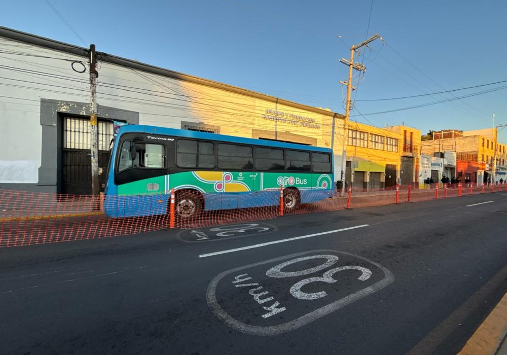Reabren Avenida Corregidora Norte en ambos carriles