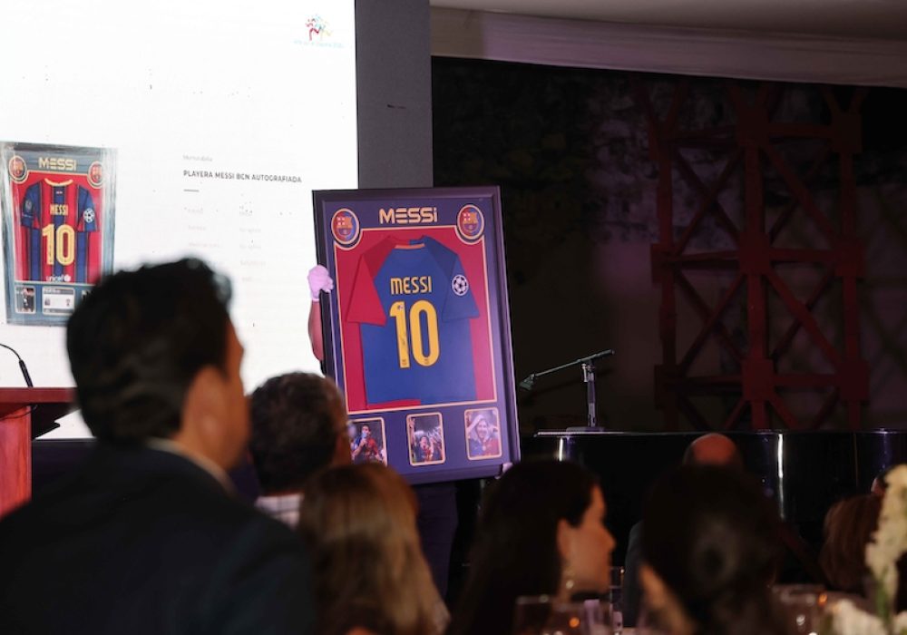 Realizan Subasta de Arte con Causa a beneficio de COPAKU